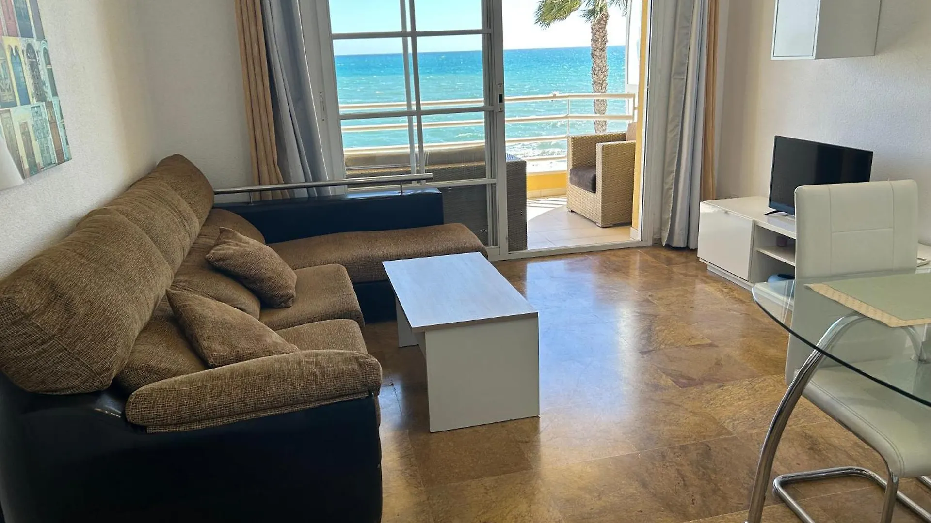 Apartamento Frente Al Mar,Primera Linea De Playa Rincón de la Victoria Lejlighed