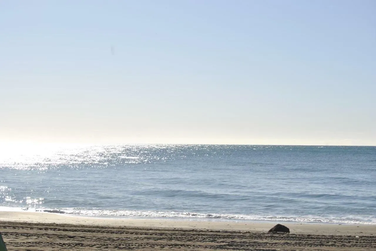 Lejlighed Apartamento Frente Al Mar,Primera Linea De Playa Rincón de la Victoria Spanien